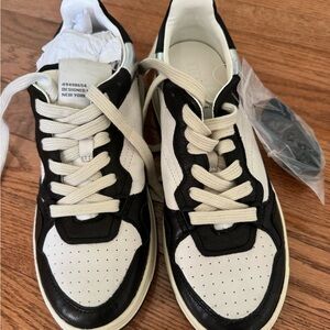 Steve Madden Black and White Men's Sneakers